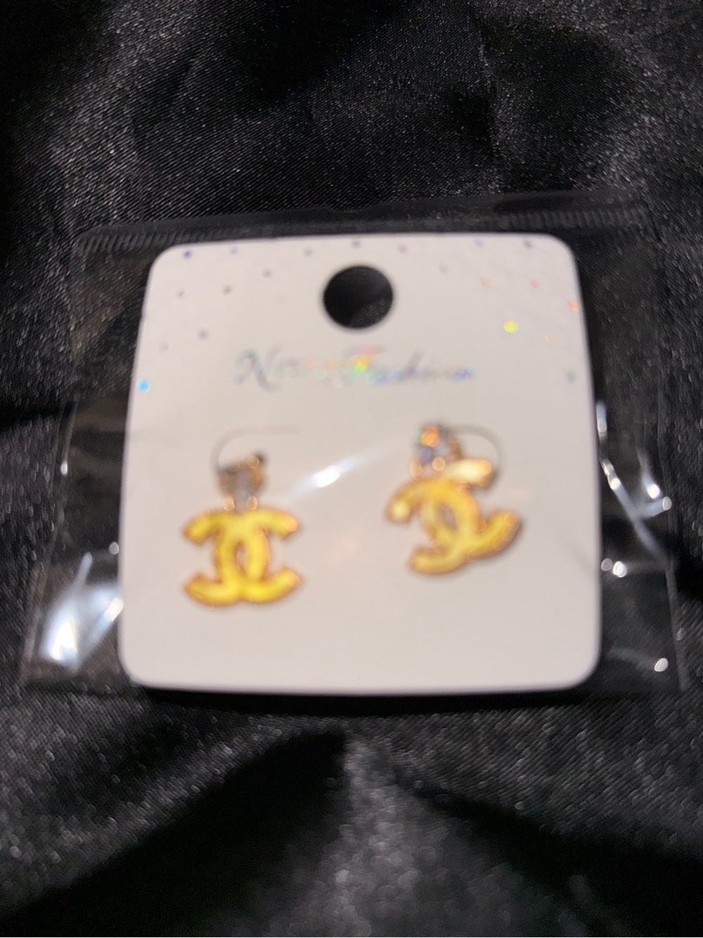 Resellers Earring Bundle - Picture 4 of 8